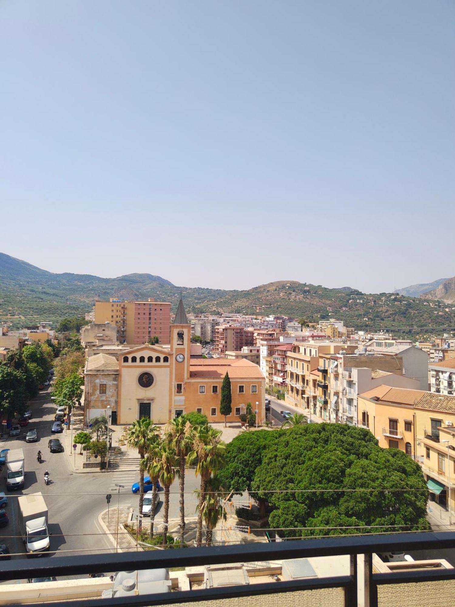 Gierre Apartment Termini Imerese Exteriör bild