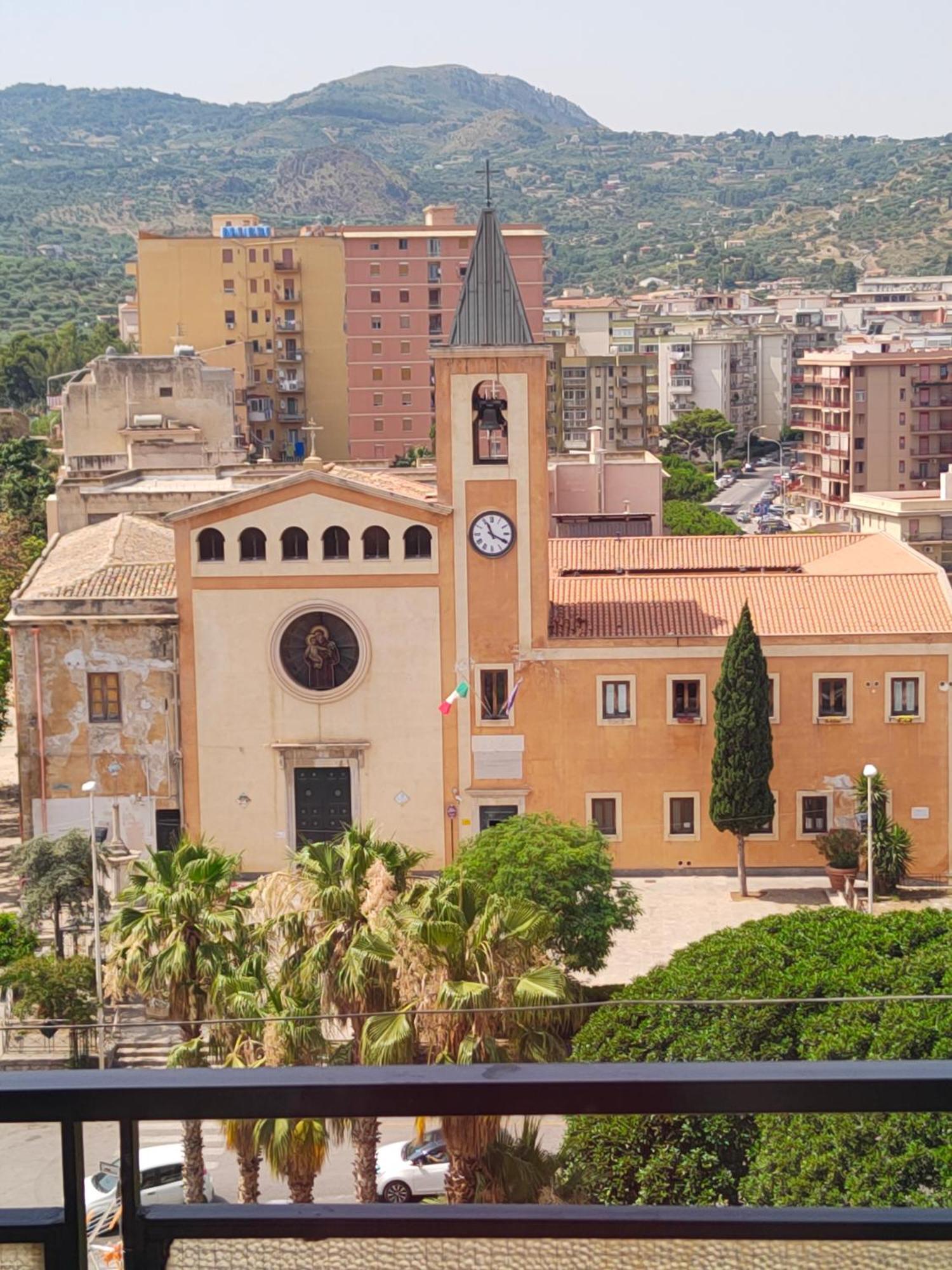 Gierre Apartment Termini Imerese Exteriör bild